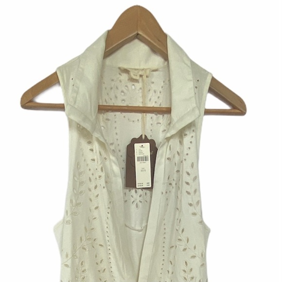 Anthropologie Eyelet Buttondown Blouse - Picture 6 of 7
